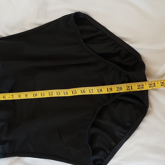 Land's End Women's One Piece Swimsuit Tugless Tank Soft Cup Black Size L… - Picture 10 of 13